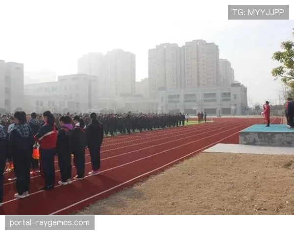 凤溪中学篮球联赛落幕,体育组长称学生收获“比冠军更重要的成长勋章” 凤溪中学篮球联赛落幕,体育组长称学生收获“比冠军更重要的成长勋章”