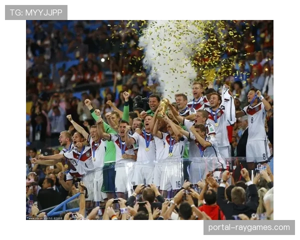 摩纳哥4-2战胜布雷斯特,对攻战上演 摩纳哥4-2战胜布雷斯特,对攻战上演